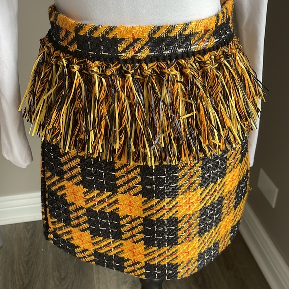 Adorable couture skirt. XS - Picture 3 of 3